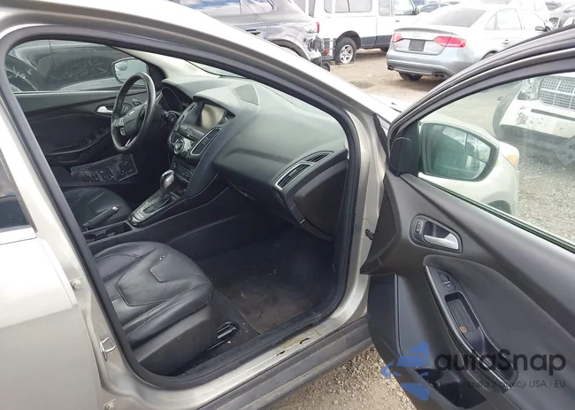 1FADP3N29FL322609: 44392974