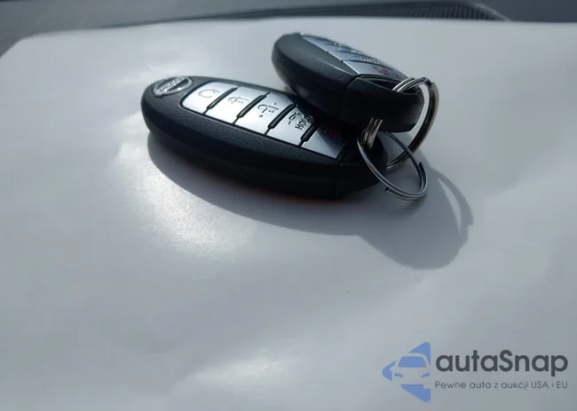 1N4AL3APXFN895684: 44393000