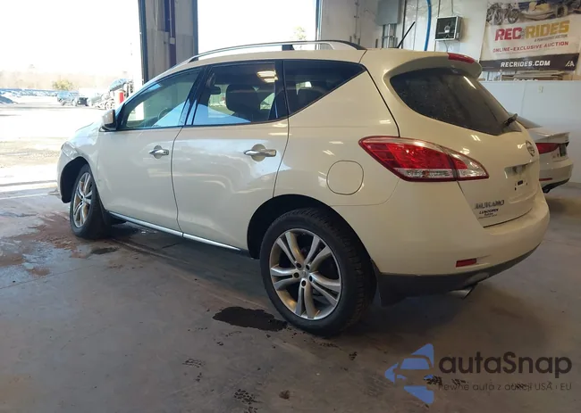 JN8AZ1MW0BW175576: 44393107