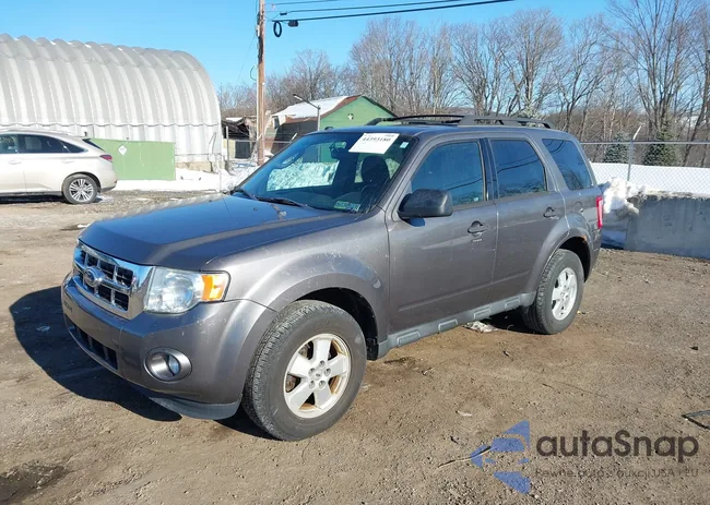 1FMCU0D7XBKB09352: 44393180