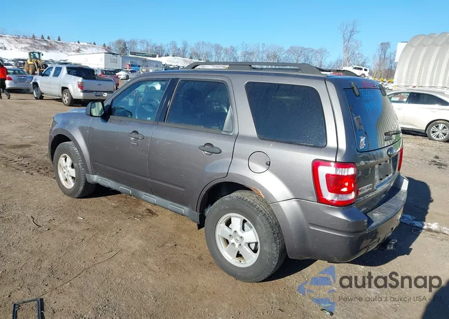 1FMCU0D7XBKB09352: 44393180