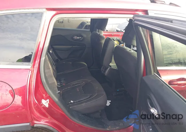 1C4PJMCS5HW552411: 44393213