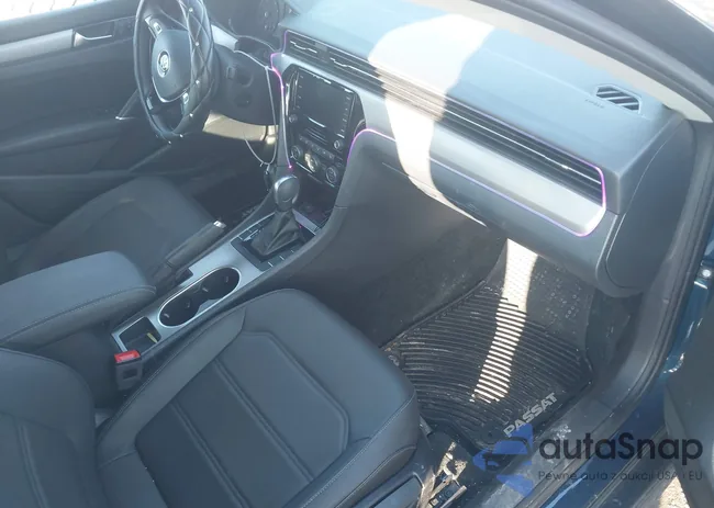 1VWSA7A31MC018340: 44393235