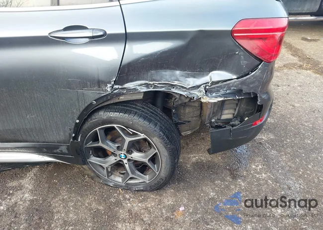 WBXHT3C3XGP885328: 44393262