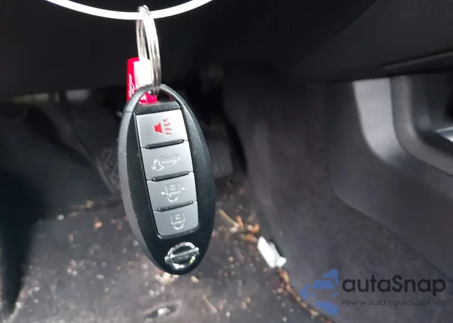 JN8AZ1MWXAW134399: 44393279