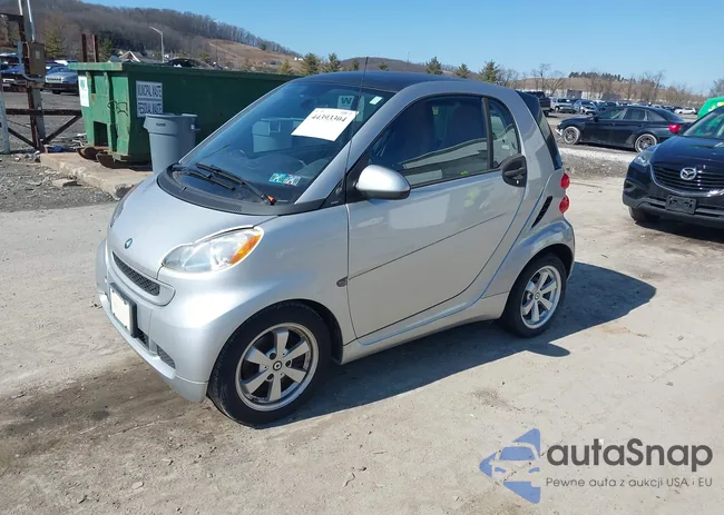 WMEEJ3BA7CK528199: 44393304