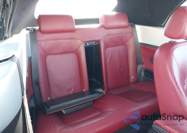 3VWSF31Y89M412560: 44393336