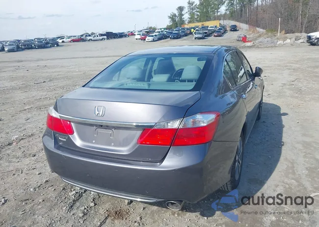 1HGCR2F39FA141783: 44393363