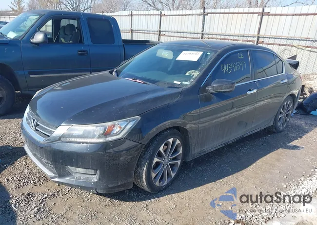 1HGCR2F58FA271748: 44392597