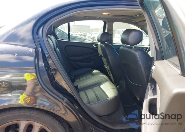 SAJEB53C52WC43519: 44392604