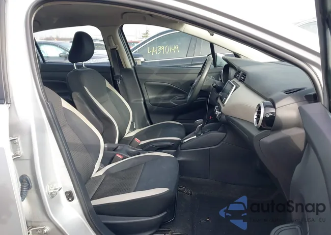 3N1CN8EV1LL809177: 44392736