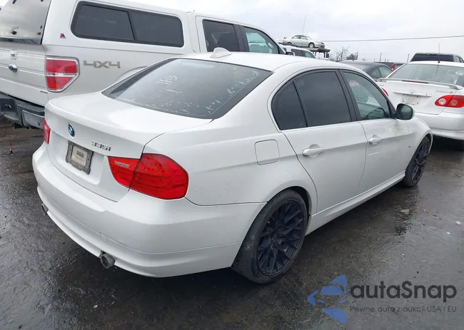 WBAPM77509NL86882: 44392760