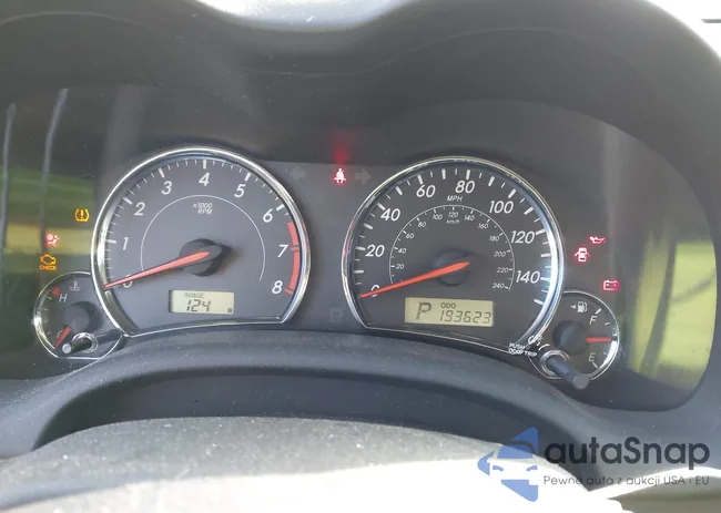 2T1BU4EE8BC612805: 44392772