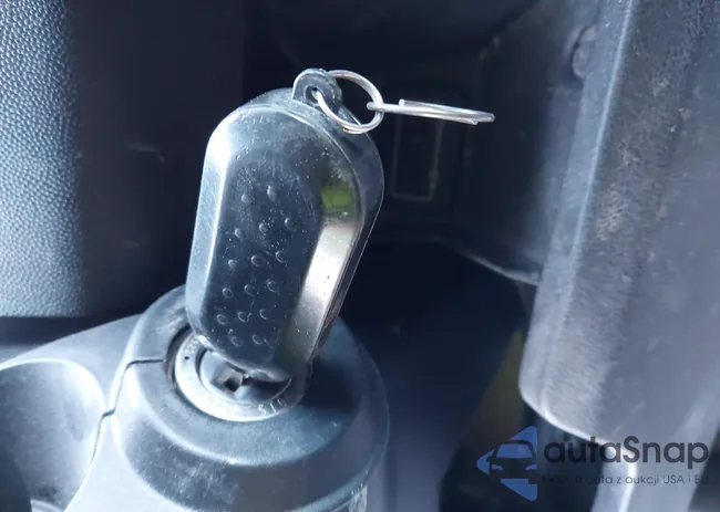 3C6TRVBG4KE538888: 44393868