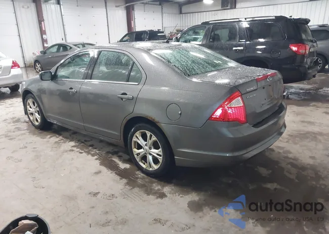 3FAHP0HAXCR299888: 44393937