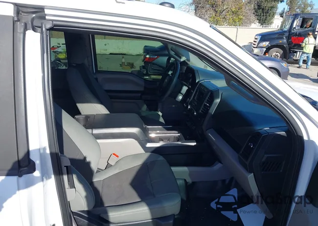 1FTEX1CGXJKF43152: 44393998