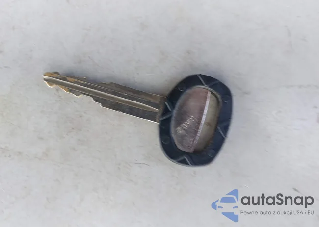 JT3VN39J3L0046256: 44394077