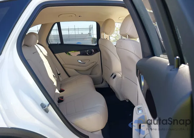 WDC0G4JB8KF575704: 44394178