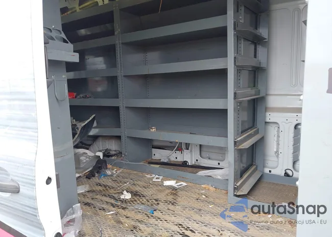 1FTYR3XM2HKA81277: 44394265