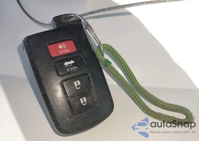 2T1BURHE0GC545231: 44394277