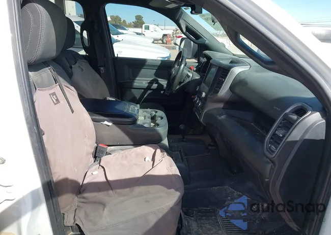 3C6UR5HJ0NG438299: 44394280