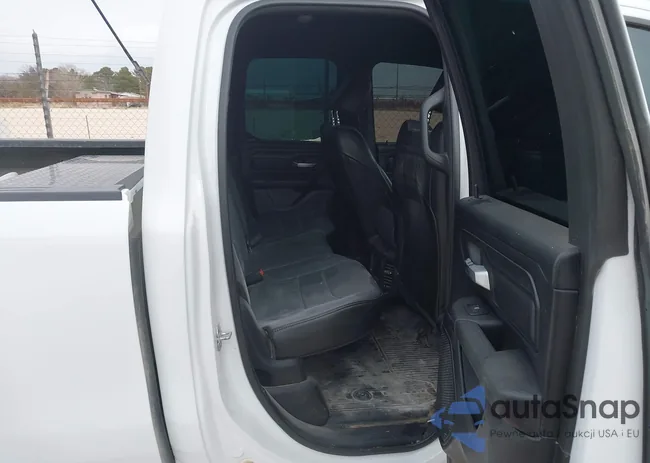 1C6SRFCT1NN433593: 44394351