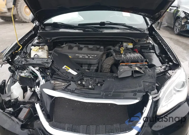 1C3CCBAB1EN206538: 44393463