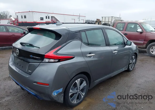 1N4AZ1CP2LC303444: 44393507