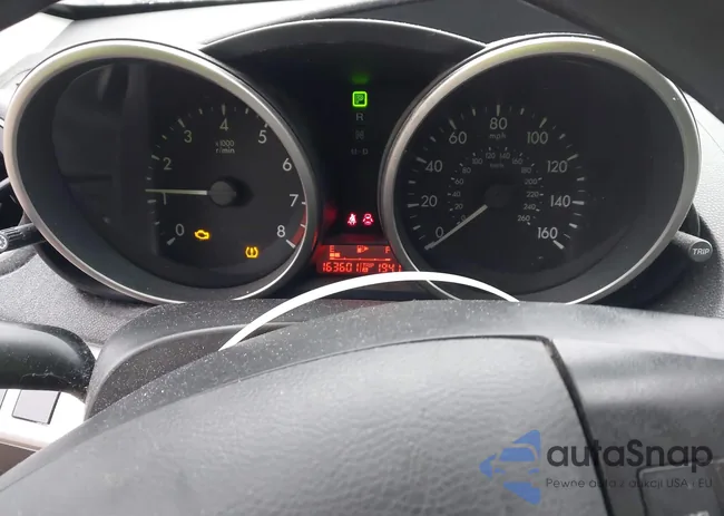 JM1BL1SF1A1282975: 44393514