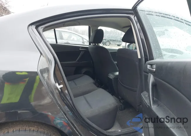 JM1BL1SF1A1282975: 44393514