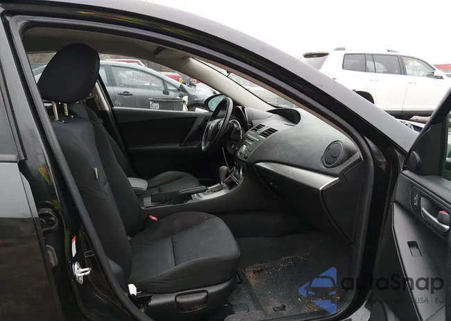 JM1BL1SF1A1282975: 44393514