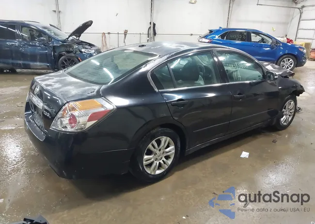 1N4AL2AP4BN509071: 44393636