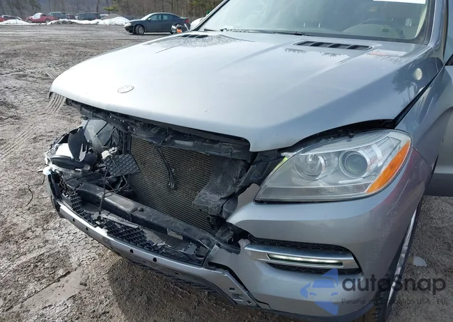 4JGDA5HB0CA035018: 44393637