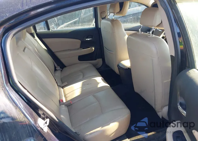 1C3CCBCB0CN288787: 44393670