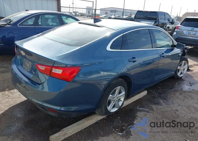 1G1ZC5ST1RF180014: 44393751