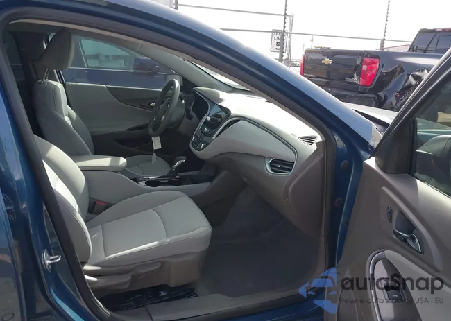 1G1ZC5ST1RF180014: 44393751