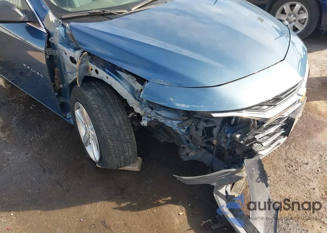 1G1ZC5ST1RF180014: 44393751