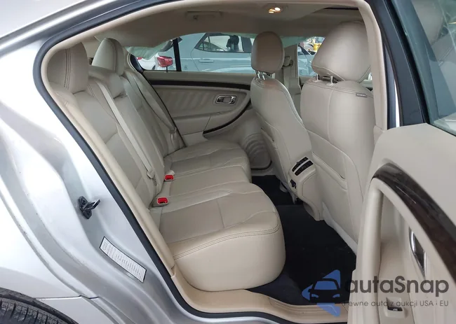 1FAHP2F84JG110328: 44393762