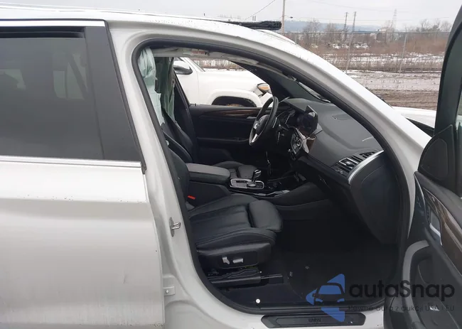 5UX53DP05N9M26195: 44393802