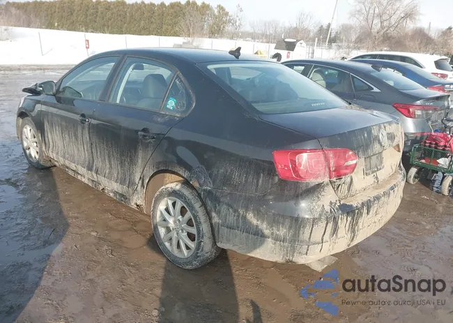 3VWDZ7AJ6BM320587: 44393816