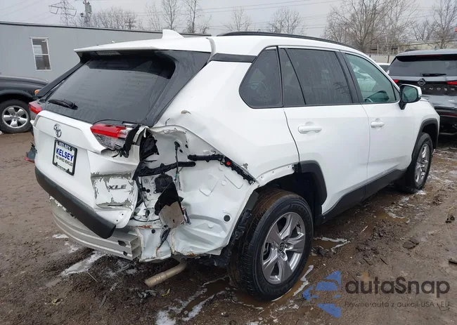 2T3W1RFV4PW279568: 44394855