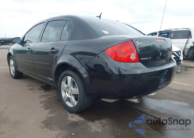 1G1AD5F52A7201523: 44394857