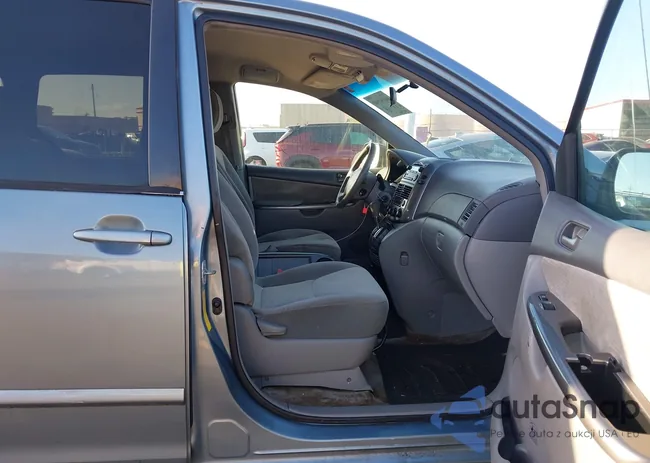 5TDKK4CC6AS310118: 44394940