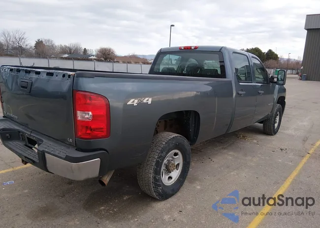 1GCHK73K79F144559: 44395033