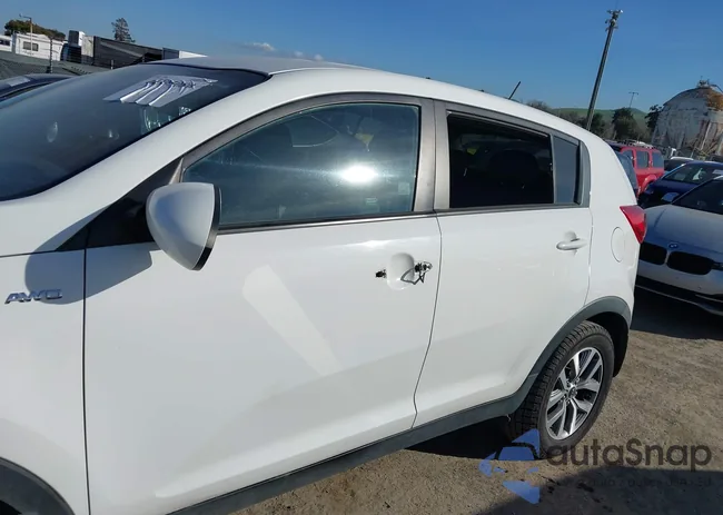 KNDPBCAC0F7704816: 44395080