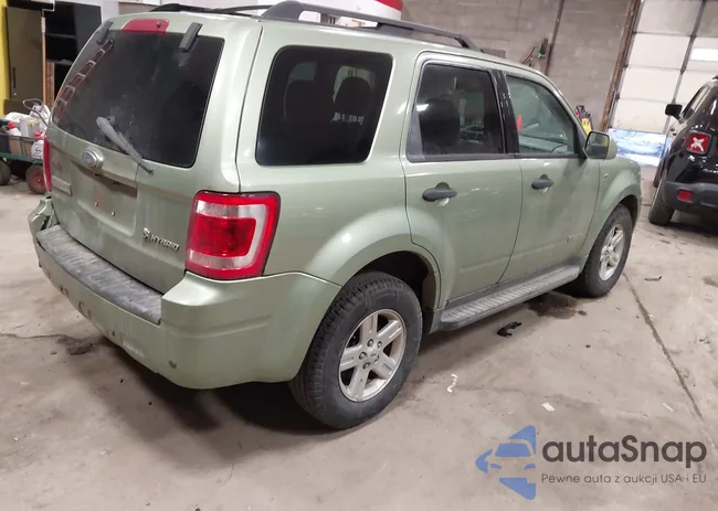 1FMCU59H08KC38076: 44395084