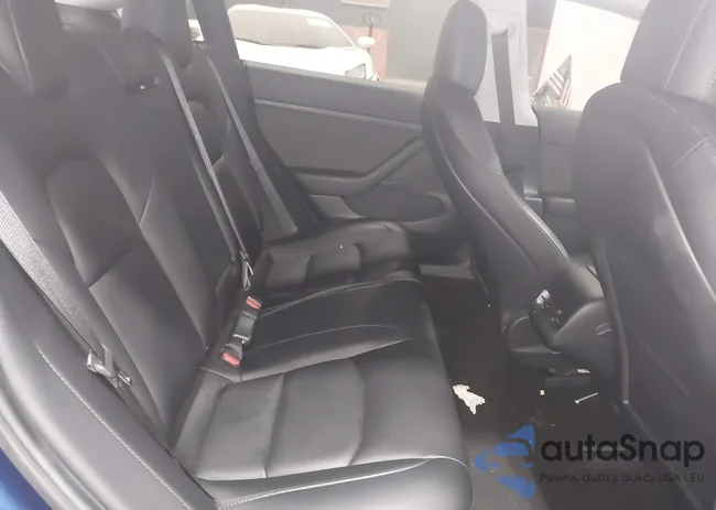 5YJ3E1EC2MF084188: 44395163