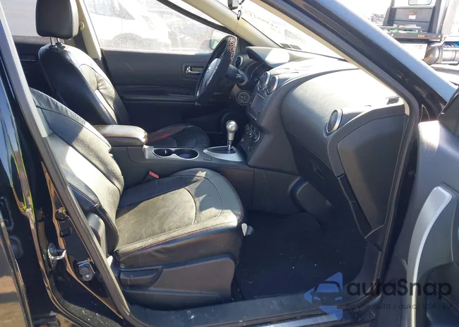 JN8AS5MV7BW669937: 44395215