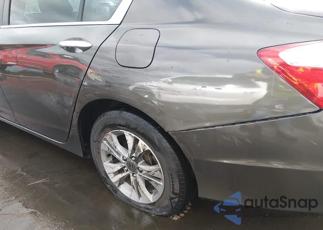 1HGCR2F3XDA212471: 44395267