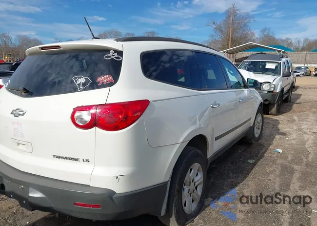 1GNKRFED6CJ422552: 44395307